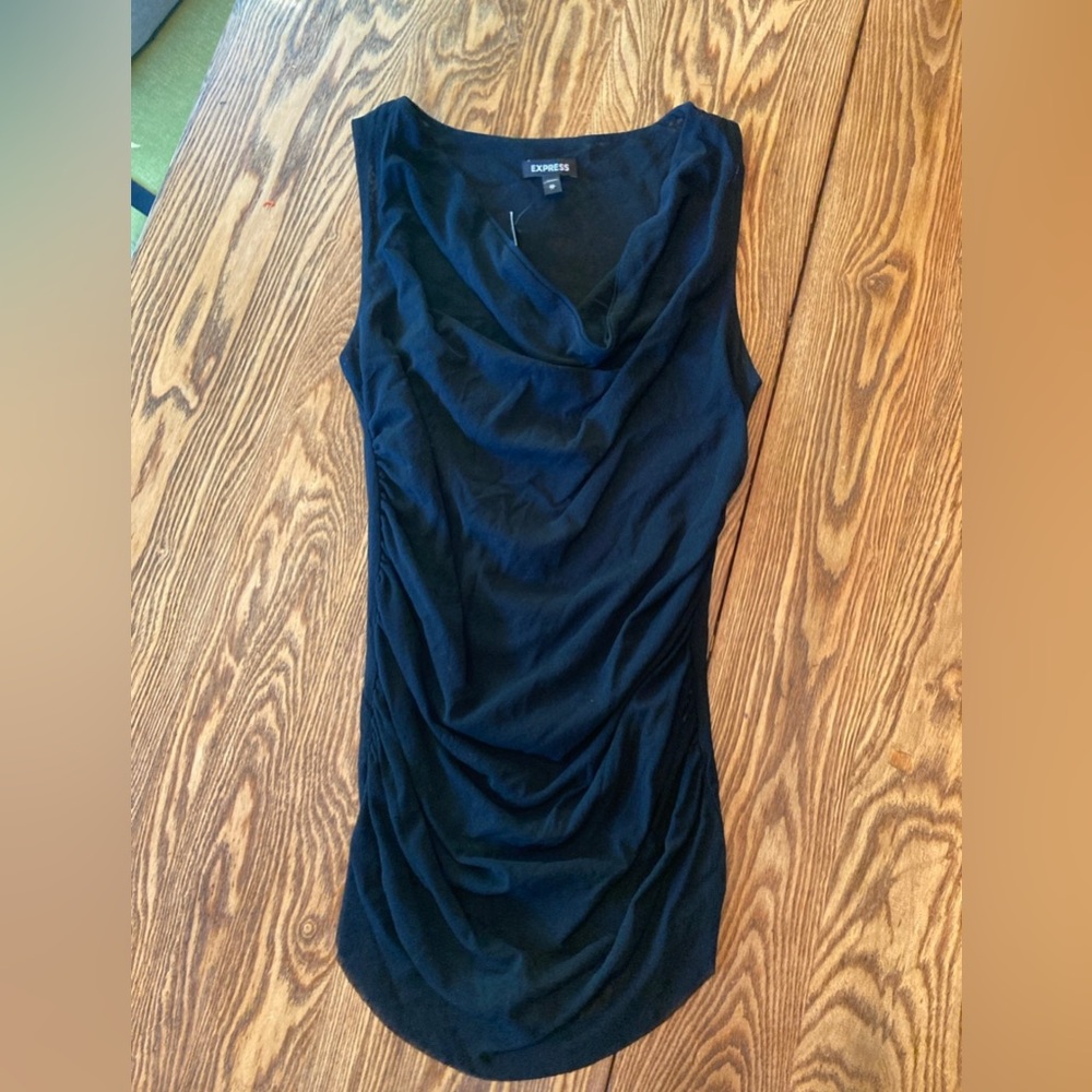 Express cowl neck tank NWT